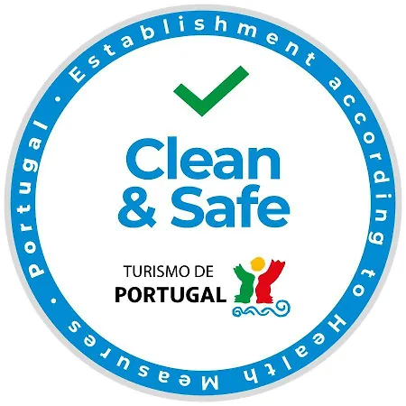 Orm - Cristal Apartament Porto