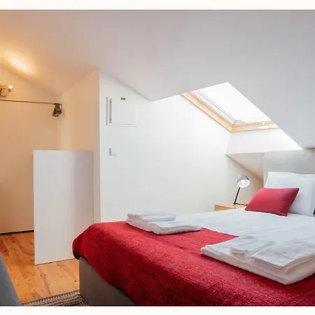 Orm - Cristal Apartament Porto